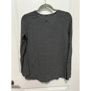 Lululemon Womens Long Sleeve Top Black White Striped Round Neck Estimated Size 8 thumbnail 2
