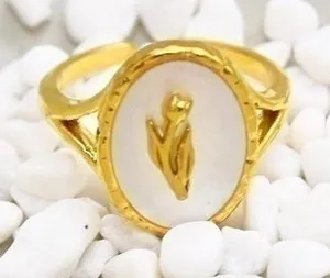 Flower Portrait Ring Gold thumbnail 1
