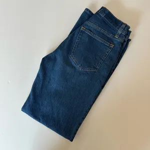 Abercrombie & Fitch The 90’s Relaxed Jeans High Rise Short thumbnail 8
