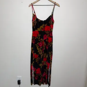 Taylor Women Whimsigoth Dress 4 Black Red Velvet Floral Cowl Midi Bodycon Slit thumbnail 7