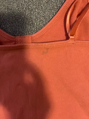Crop Top Orange Size M thumbnail 3