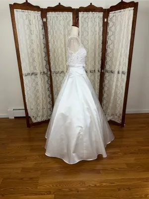 Beautiful Vintage 90s Gloria Vanderbilt Empire Waist Wedding Gown thumbnail 3