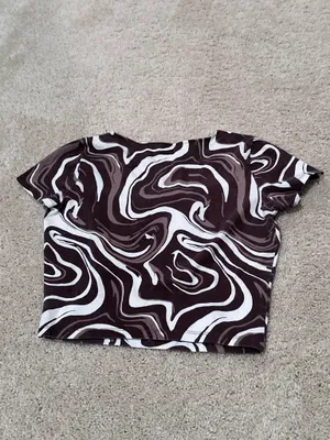 Hollister Brown & White Swirl Tie-Front Crop Top thumbnail 2