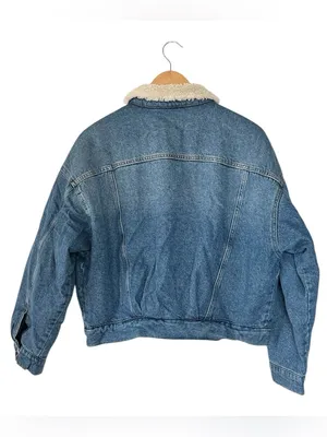 HM Light Wash Denim Sherpa Lined Boxy Jacket Size S Like New Trucker thumbnail 10