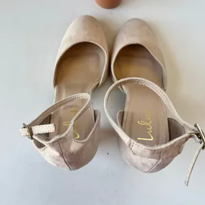 Lulu's Ankle Strap Block Heels Womens Shoes Size 9 Blush Pink Gold Faux Suede thumbnail 8