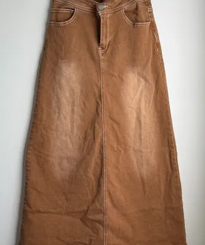 High-Waist Brown Denim Maxi Skirt thumbnail 1