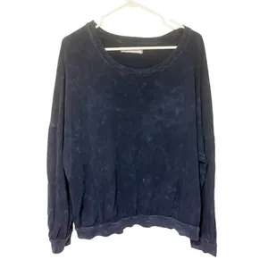 FREE PEOPLE Womens Medium Navy Acid Wash Long Sleeve Crew Neck Top thumbnail 2