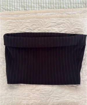 Pretty Little Thing Tube Top Black Crop thumbnail 2
