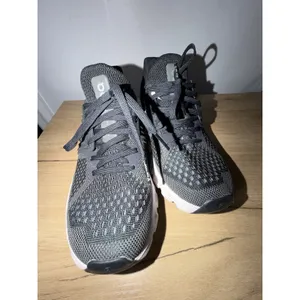 ON Cloudswift 3 Women Size 6.5 US‎ Black White Athletic Running Shoes S thumbnail 10