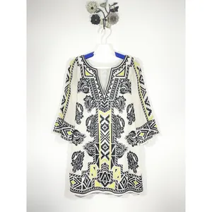 Alice + Olivia Woman's Lowell Embroidered Shift Mini Dress Size XS Ivory Black thumbnail 3