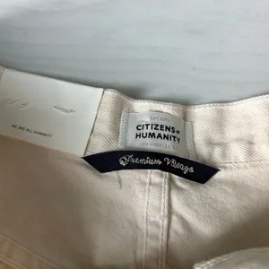 NWT Citizens of Hummanity Franca Pleated Short in Marzipan Cream Size 28 thumbnail 9