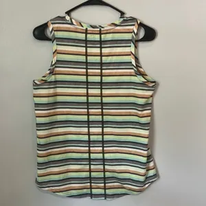 Title Nine Vibe Tank Top Hanalei Stripe Print Medium Active Gorpcore #800 thumbnail 4