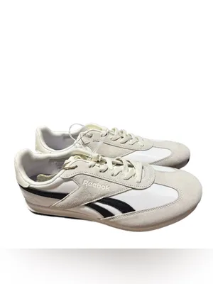 Reebok World 70 Men's 11 Low Top Sneaker Lace Up Casual Suede Chalk Black NWT thumbnail 2