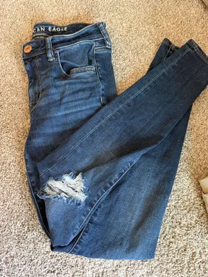 American Eagle Jeans thumbnail 1