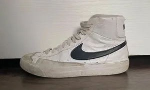 Nike Blazers thumbnail 2