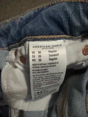 American Eagle Jeans thumbnail 3