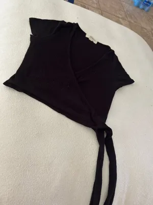 Urban Outfitters Top thumbnail 2