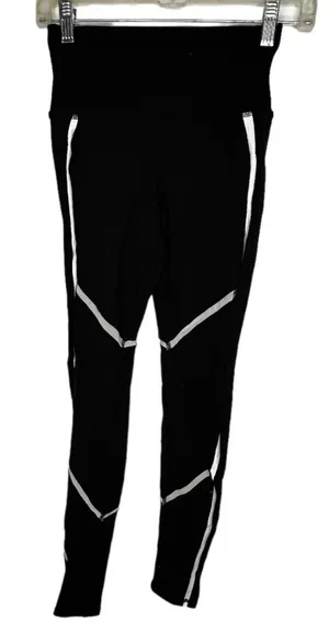 Alo‎ Yoga Black Pants thumbnail 1