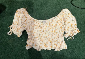 Arizona Jean Company Crop top thumbnail 1