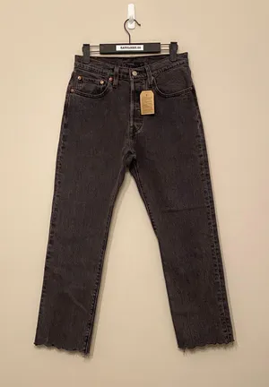 Levi's | 501 Cropped Pants thumbnail 1