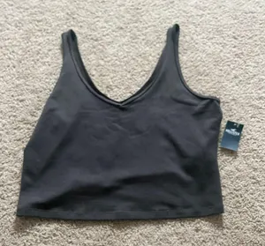 Hollister Top thumbnail 1