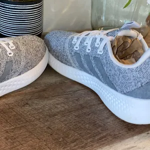 Adidas Originals Puremotion Running Sneaker Women’s Size 10 / Men’s Size 8.5 thumbnail 6