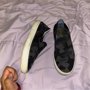 Rothy's The Original Slip On Womens Size 9 Gray Camo Casual Low Sneakers Shoes thumbnail 2