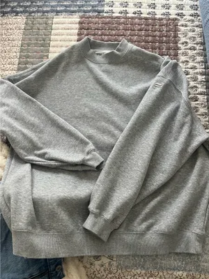 Fabletics Oversized Sweatshirt thumbnail 1
