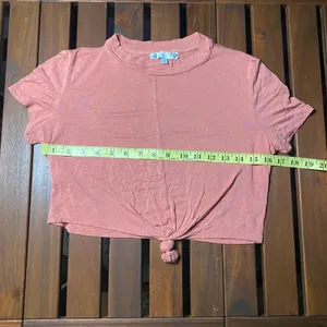 Iris Women's Pink Crop Top size M thumbnail 3