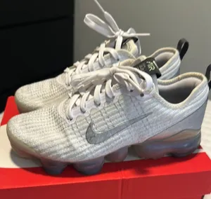 Nike Air Vapormax Flyknit 3 thumbnail 3