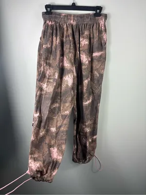 Davi and Dani Holding On Pink Camouflage Wide Leg Baggy Pants Toggle Drawstring thumbnail 4