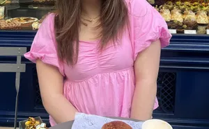 Old Navy Ruffle Sleeve Top thumbnail 3