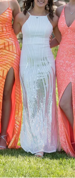 City Triangles White sequin prom dress thumbnail 1