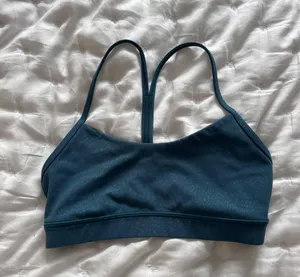 Flow Y Lululemon Sports Bra thumbnail 2