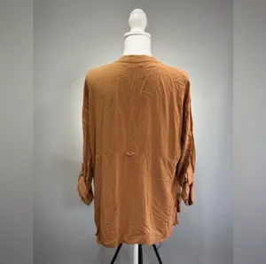 CLEARANCE! Brown Young, Fabulous & Broke Top Size M EUC thumbnail 2