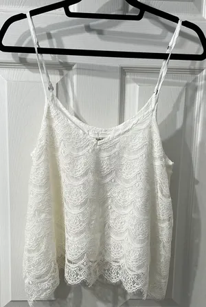 Abercrombie & Fitch White Lace Cami Tank NWT – Adjustable Straps – Size M thumbnail 1