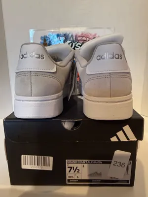 Women’s Adidas Grand Court Alpha 7.5W thumbnail 3