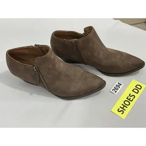 Womans Indigo Rd 8 M Brown Pointed Toe Zip Up Bootie thumbnail 2