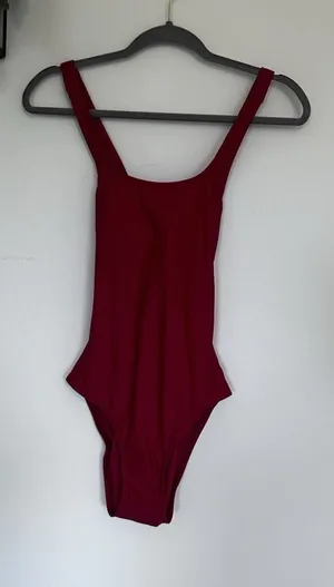 Quince Cherry Red Italian Cross-Back One-Piece Swimsuit Size XS thumbnail 1