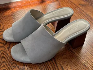 Able heeled slides Blue Size 6.5 thumbnail 1