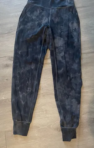 Lululemon Athletica Black Tie-Dye Joggers thumbnail 1