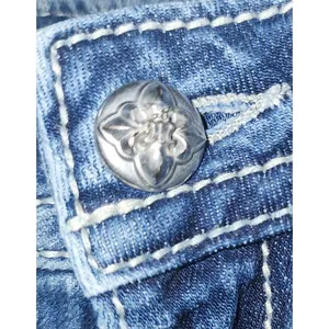 Miss Me Jeans Boyfriend Capri Womens 25 Studed Edgy‎ thumbnail 6