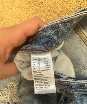 American Eagle Outfitters Jeans thumbnail 4