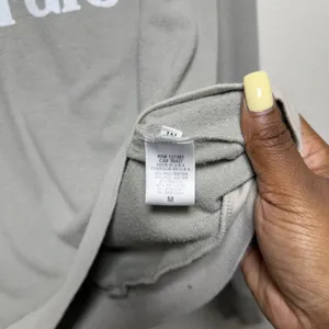 Wildfox Women Hoodie Medium Gray Shopping Is My Cardio Graphic Sweatshirt thumbnail 4