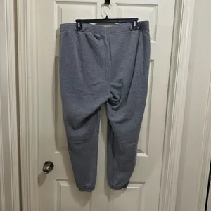 Old Navy joggers light gray with white “Old Navy” stitched letters size XXL thumbnail 4