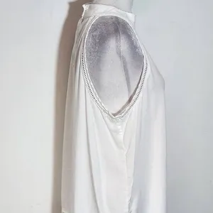 Cloth & Stone Anthropologie White Sleeveless Blouse with Lace Accent Size Medium thumbnail 4