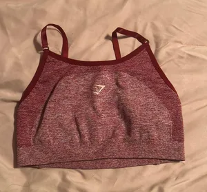 Gymshark sports bra thumbnail 1
