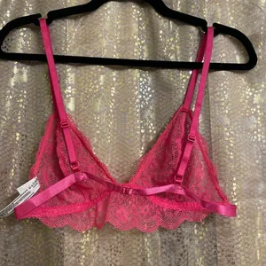 Free People Bright‎ Eyes Hot Pink Romantic Coquette Sheer Lace Bralette M NWOT thumbnail 2