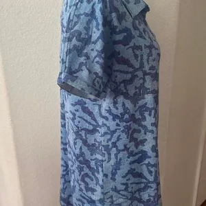 LuLaroe Camo Print Button-Down‎ Shirt Short Sleeve Blue Abstract Casual Top XS thumbnail 2
