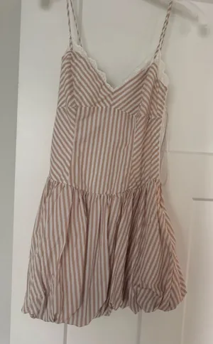Kittenish Bubble Mini Dress thumbnail 1